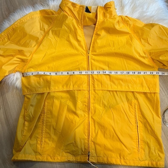 Vintage Woolrich Yellow Rain Jacket - Picture 8 of 10
